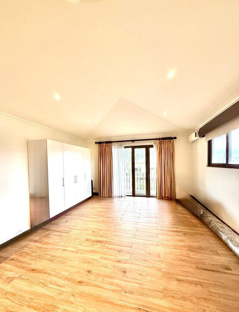 Classical Gated Corner Estate, Escazu, San Jose