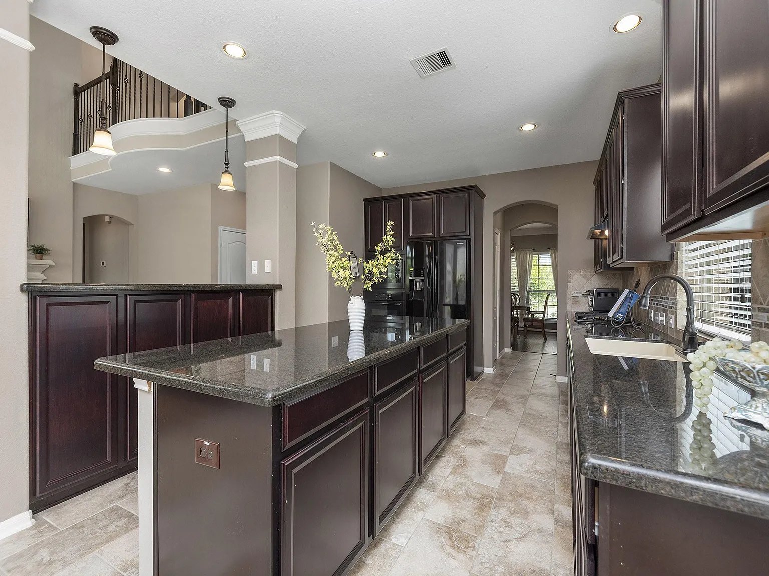 2482 Marufo Vega Dr