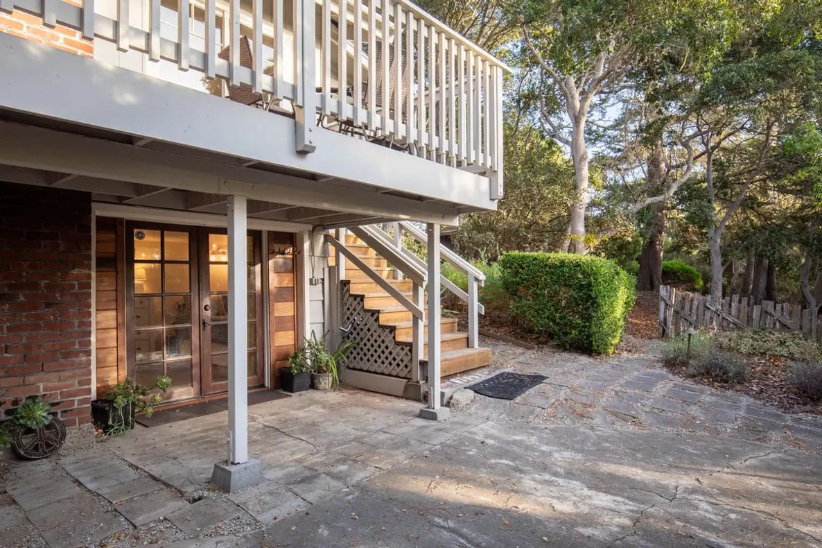 Sunshine Cottage