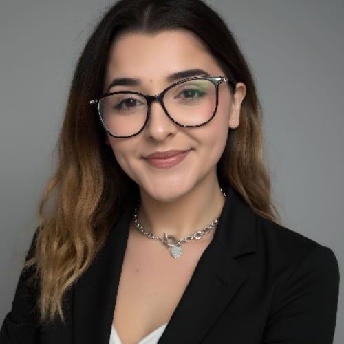 Tiffany Molina - Heineck