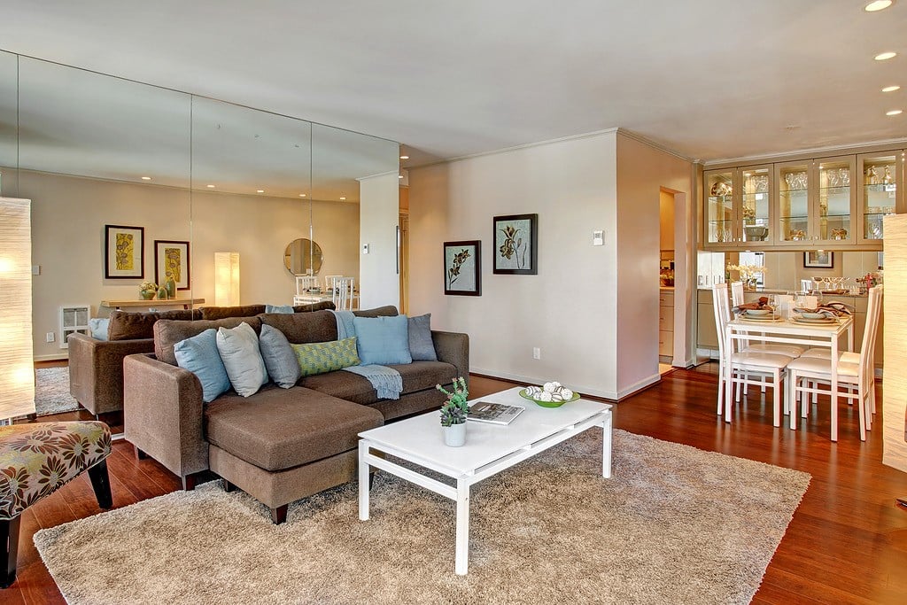 730 Bellevue Avenue E #305