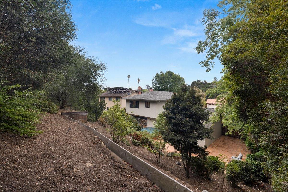 1328 Portesuello Ave
