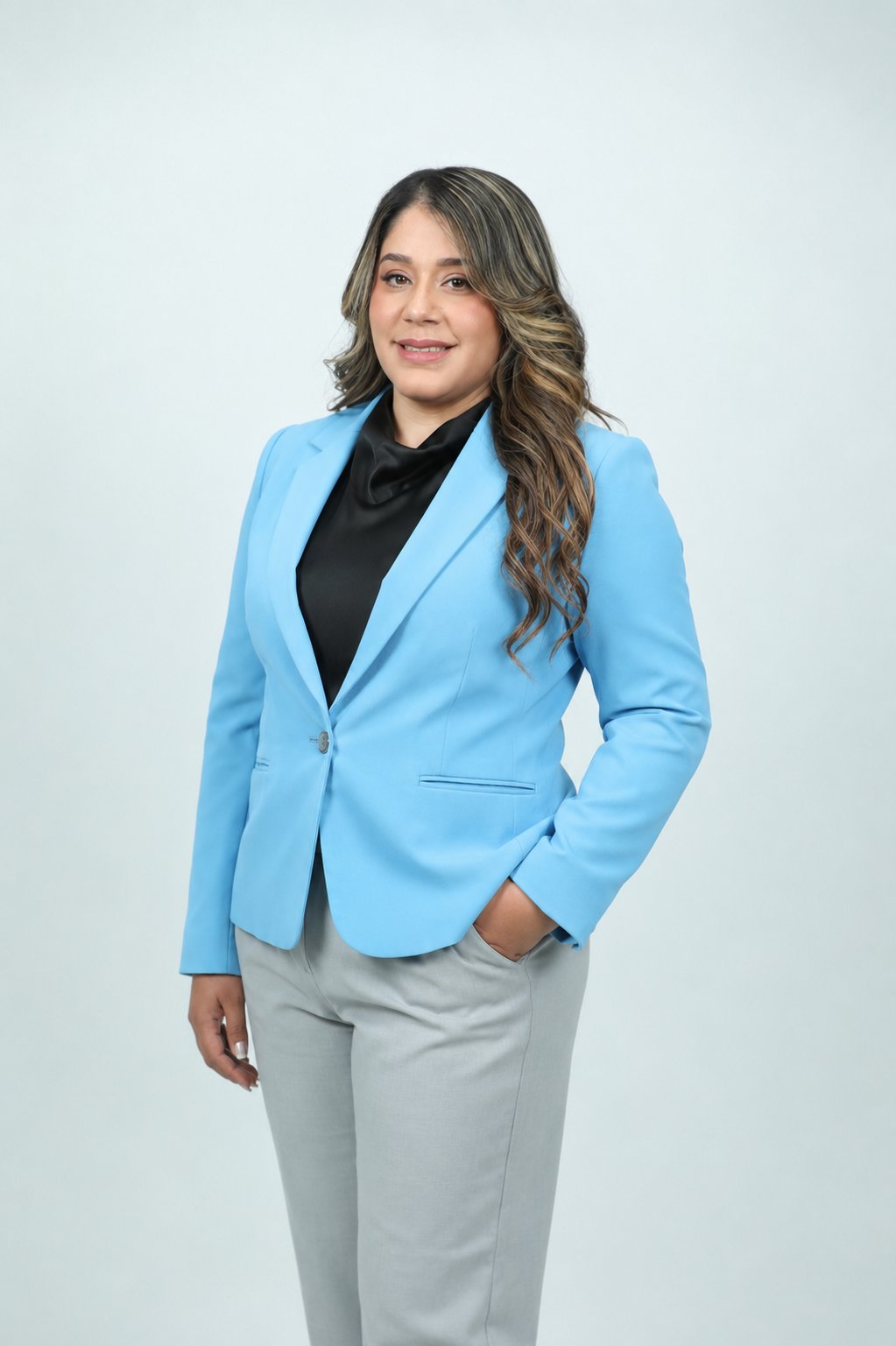 Shirley Mancero Orlando FL, Real Estate Agent Headshot