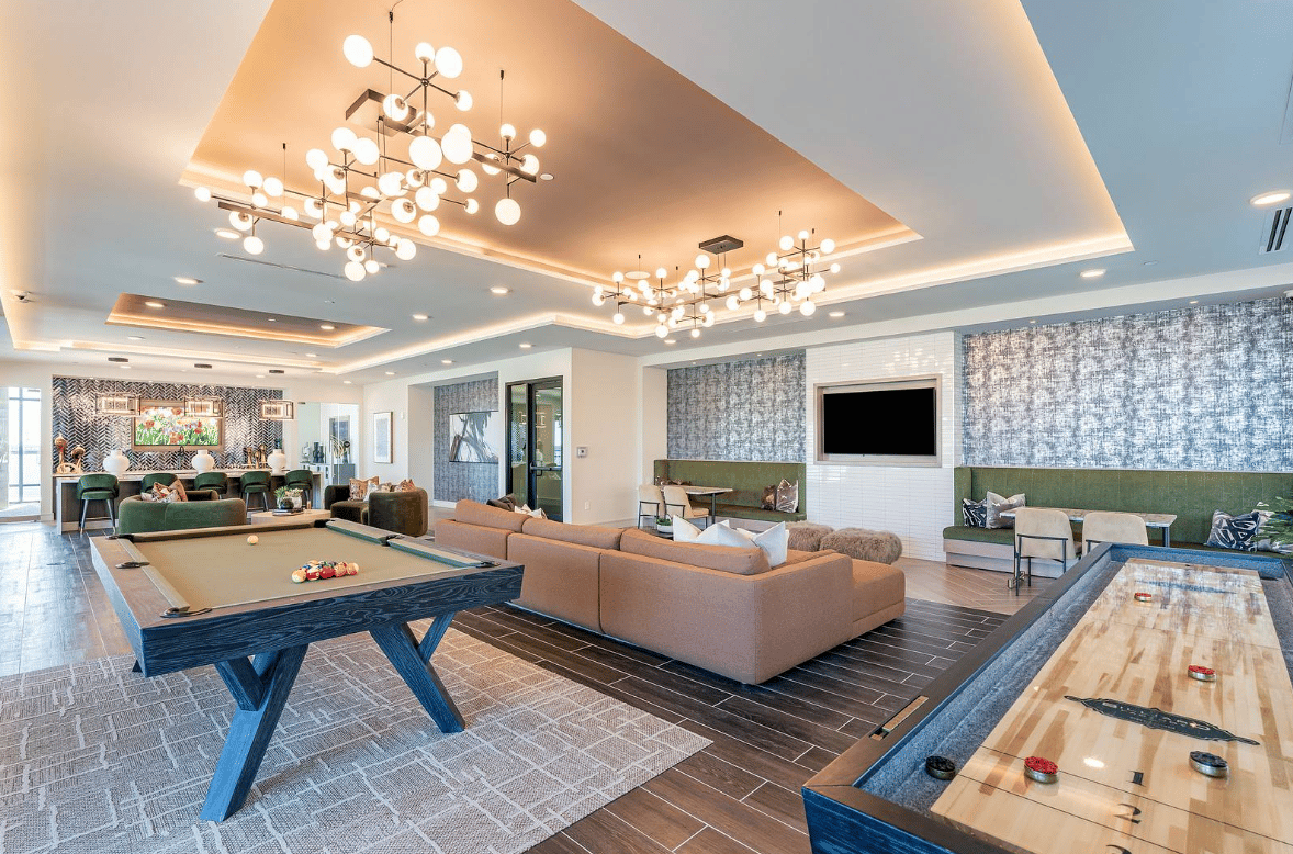 Up to 8 Weeks Free! Immediate move ins available!