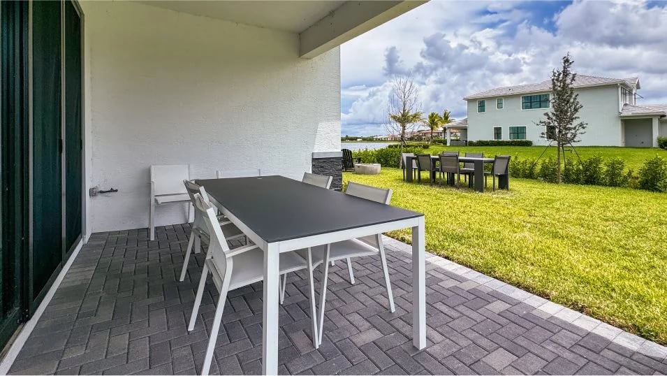 320 SE RISA CT
