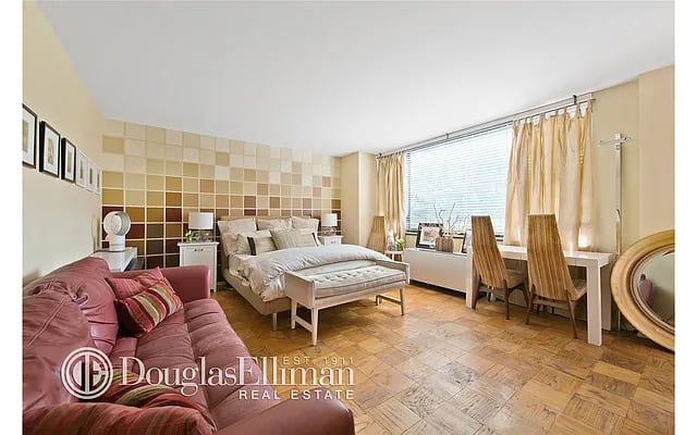 407 Park Avenue South Unit: 3C