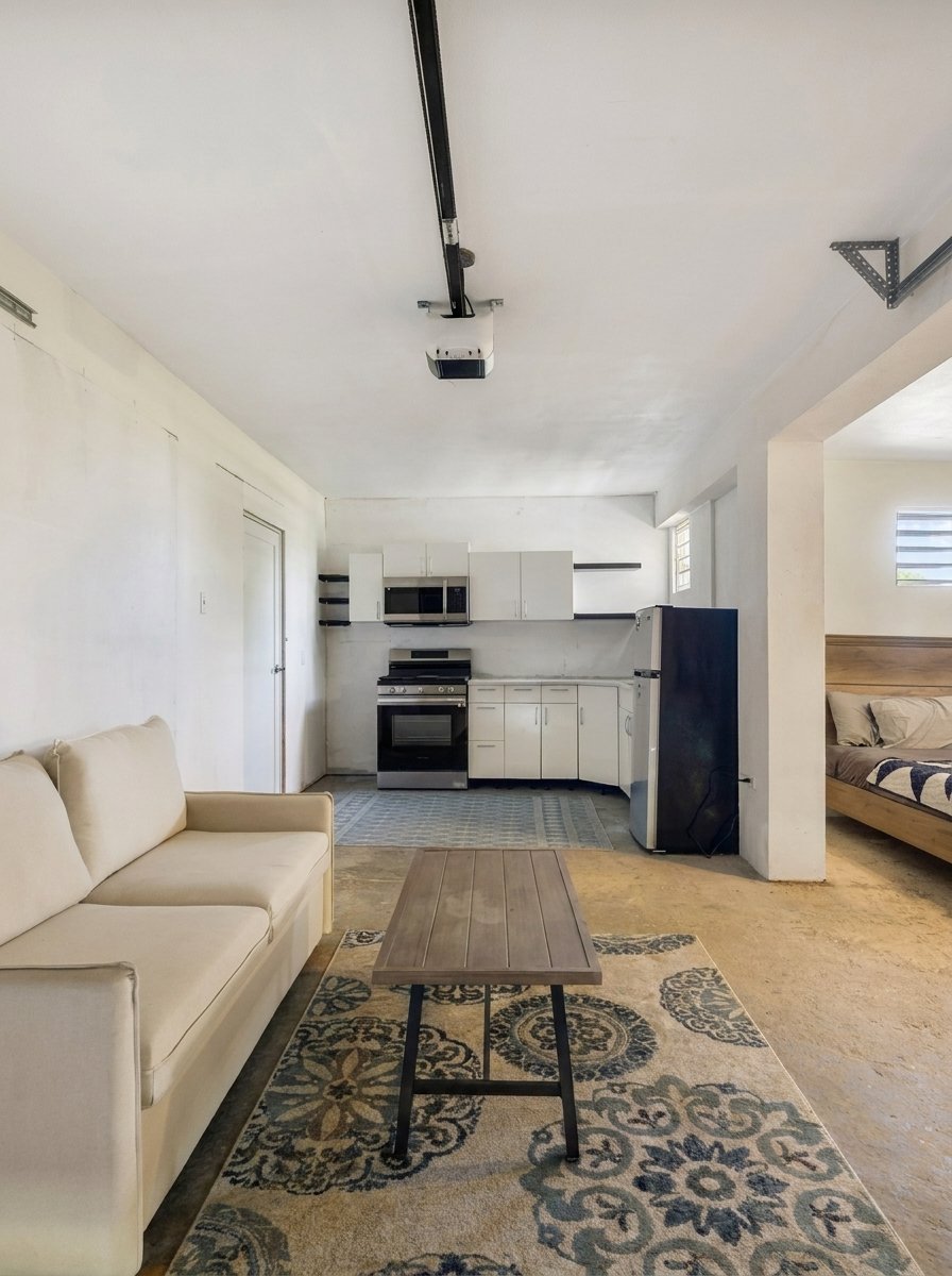 Cowboys House: Private Tropical Retreat with Pool in Rincón