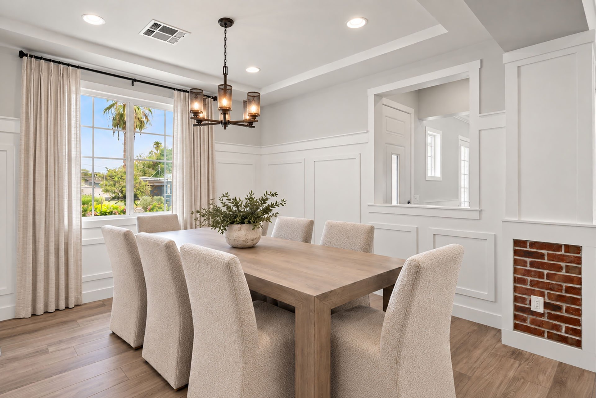 3412 N KACHINA Lane