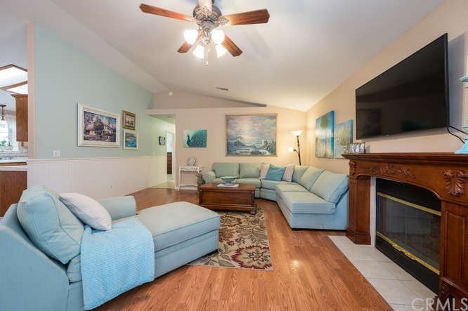 711 Honey Grove Ln