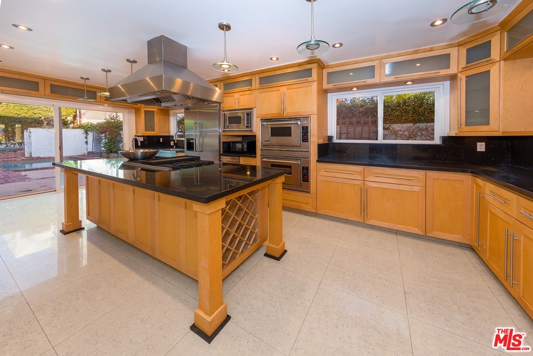 226 Le Doux Rd