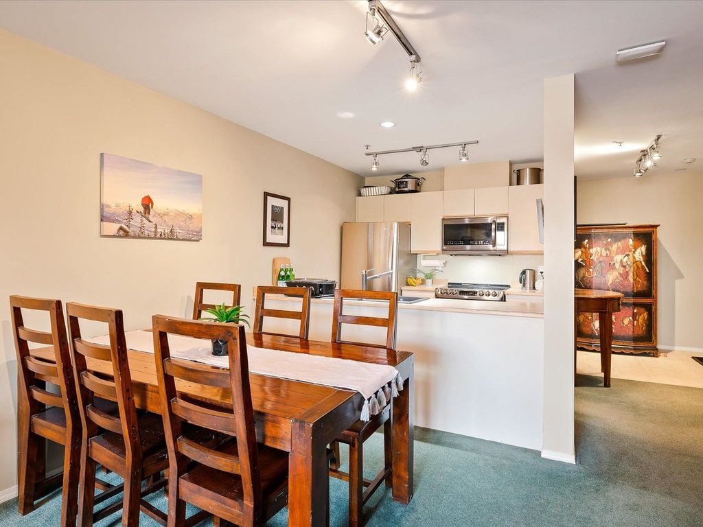 4573 Chateau Blvd #228