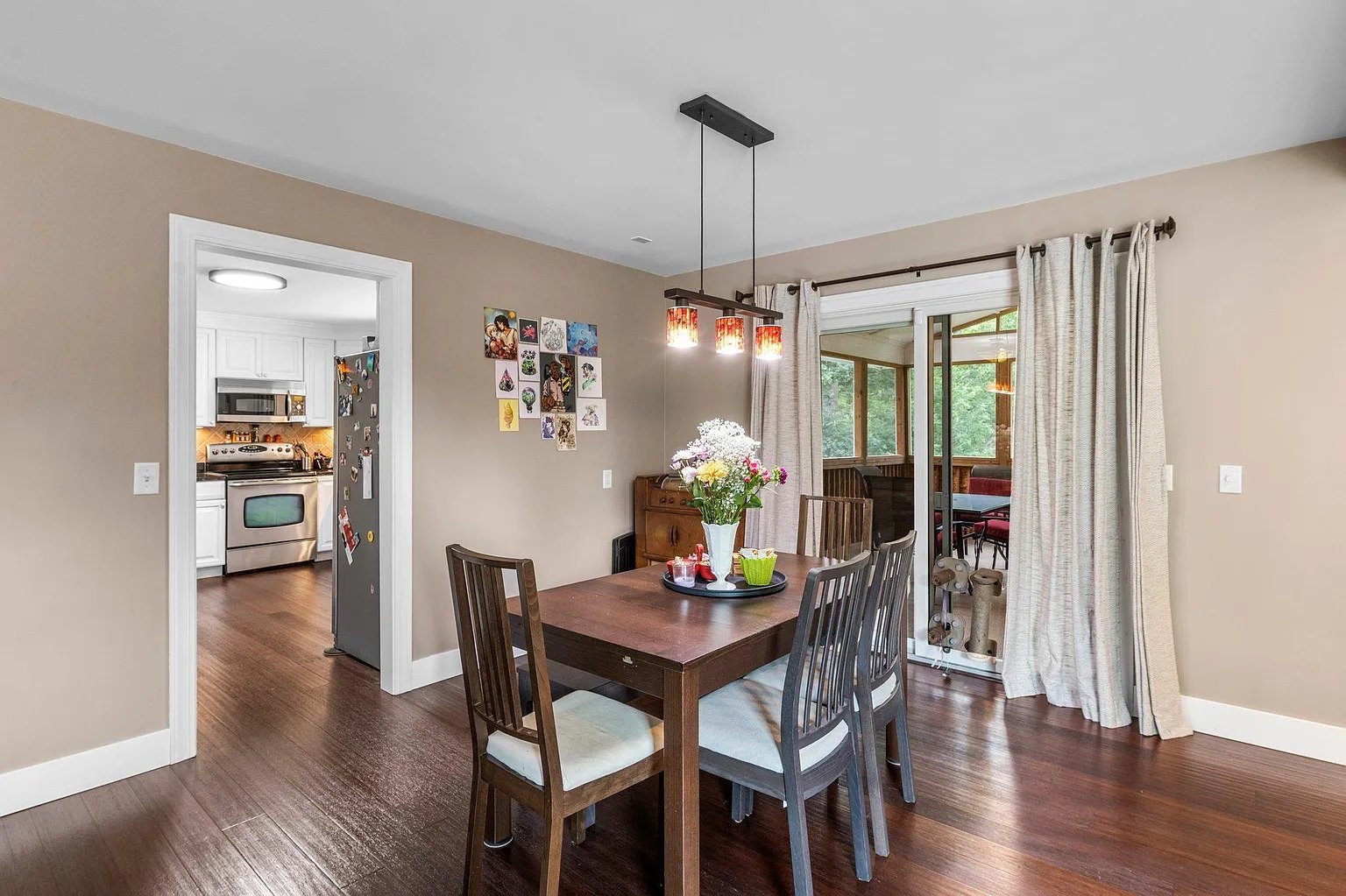 Updated Rambler in the Heart of Minnetonka