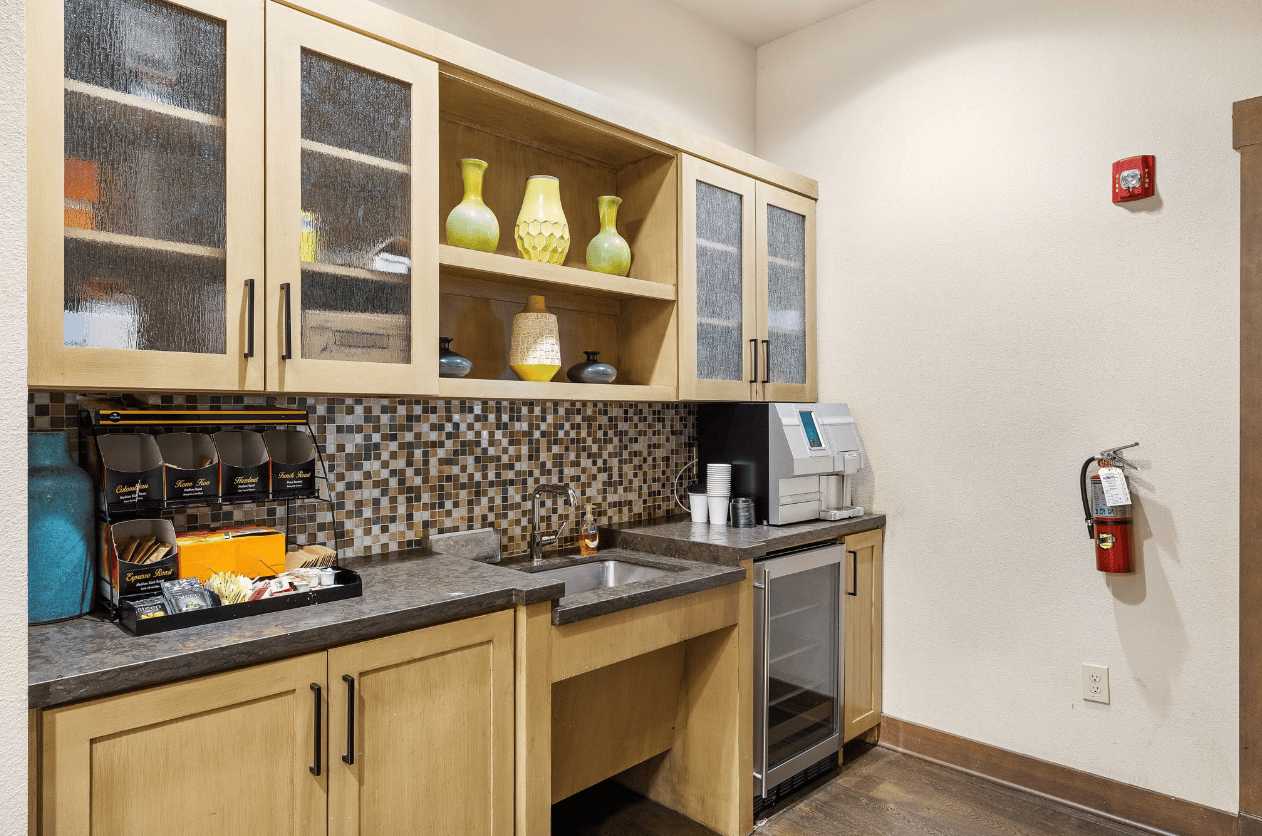 Up to 8 Weeks Free on select units with 12+ month leases