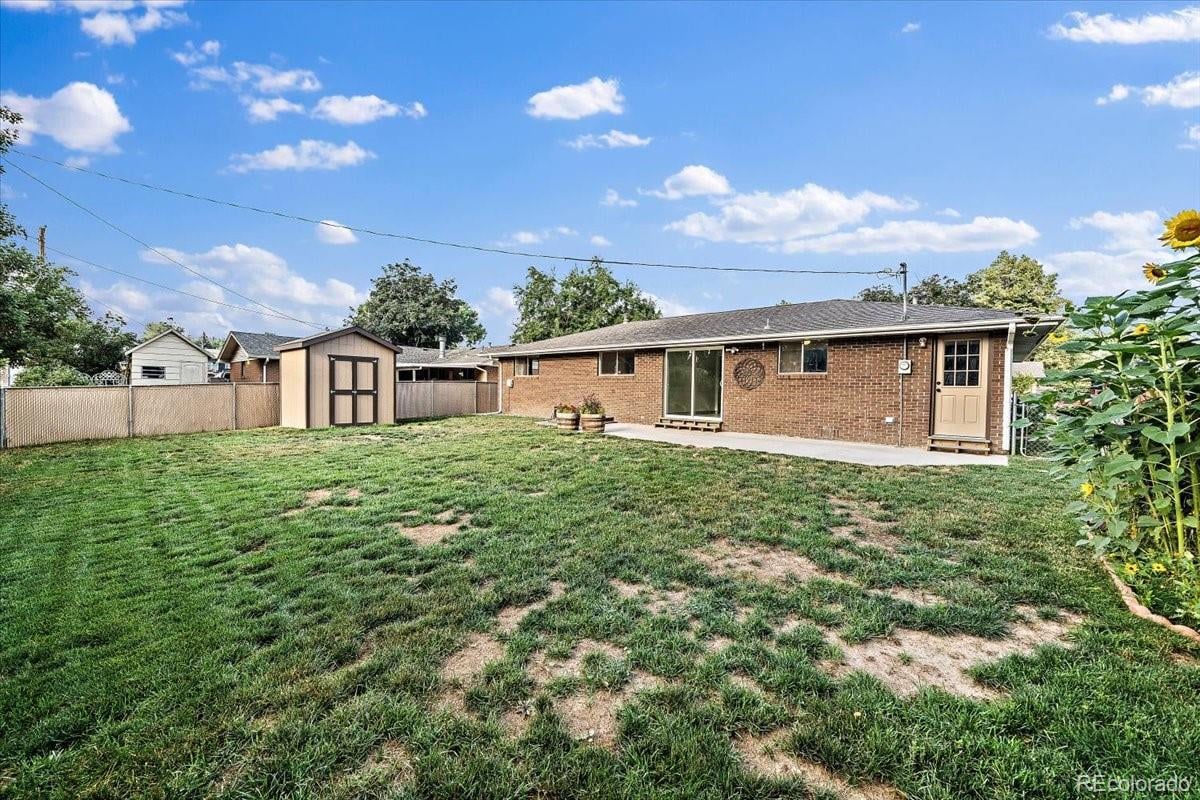 1006 Hahn Ct