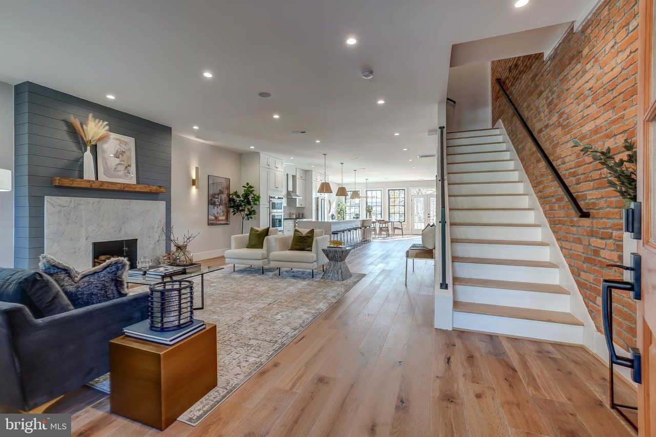 1620 Allison St NW
