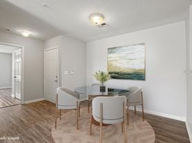 108 Sherman Dr #A
