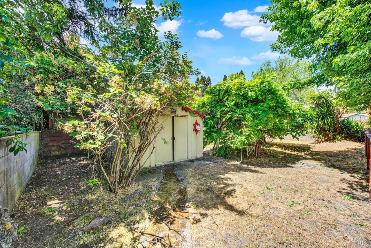 285 Homewood Ave