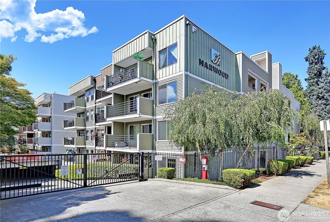 1311 12th Avenue S #D101