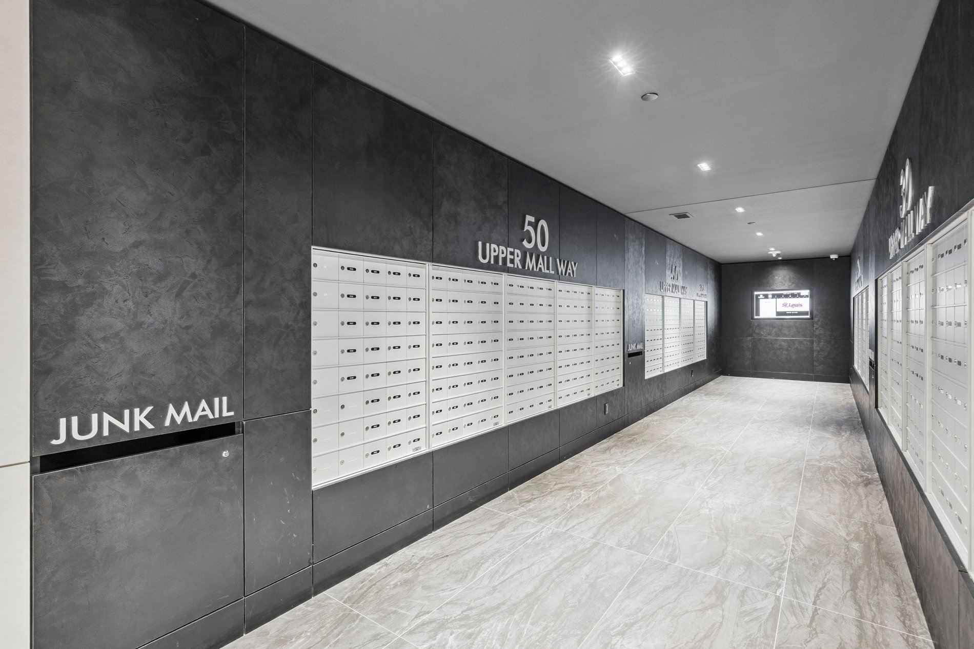 50 Upper Mall Way #2109