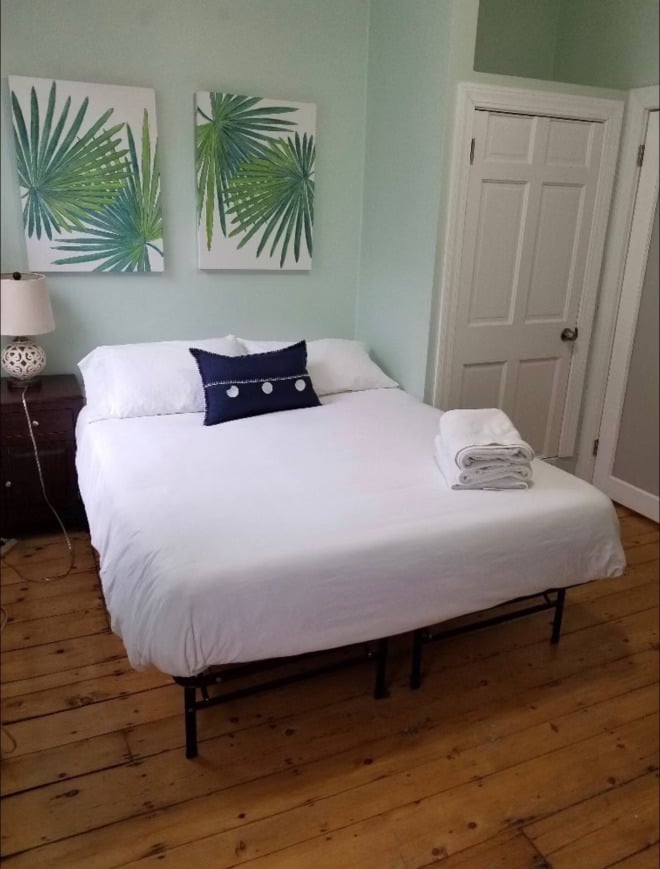 38 Hanson St #2