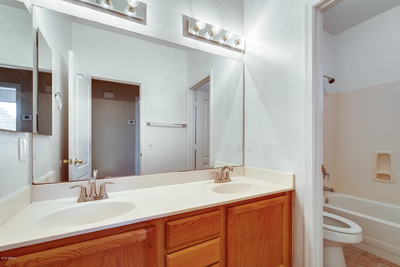4635 E Via Montoya Dr