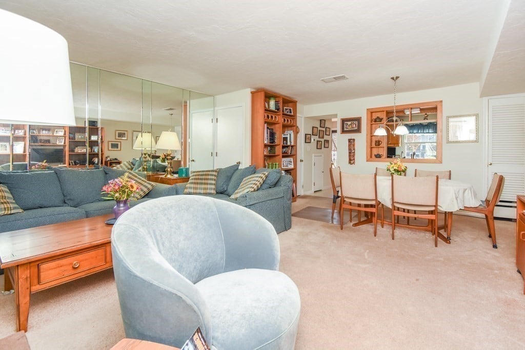 407 Windsor Dr, #407