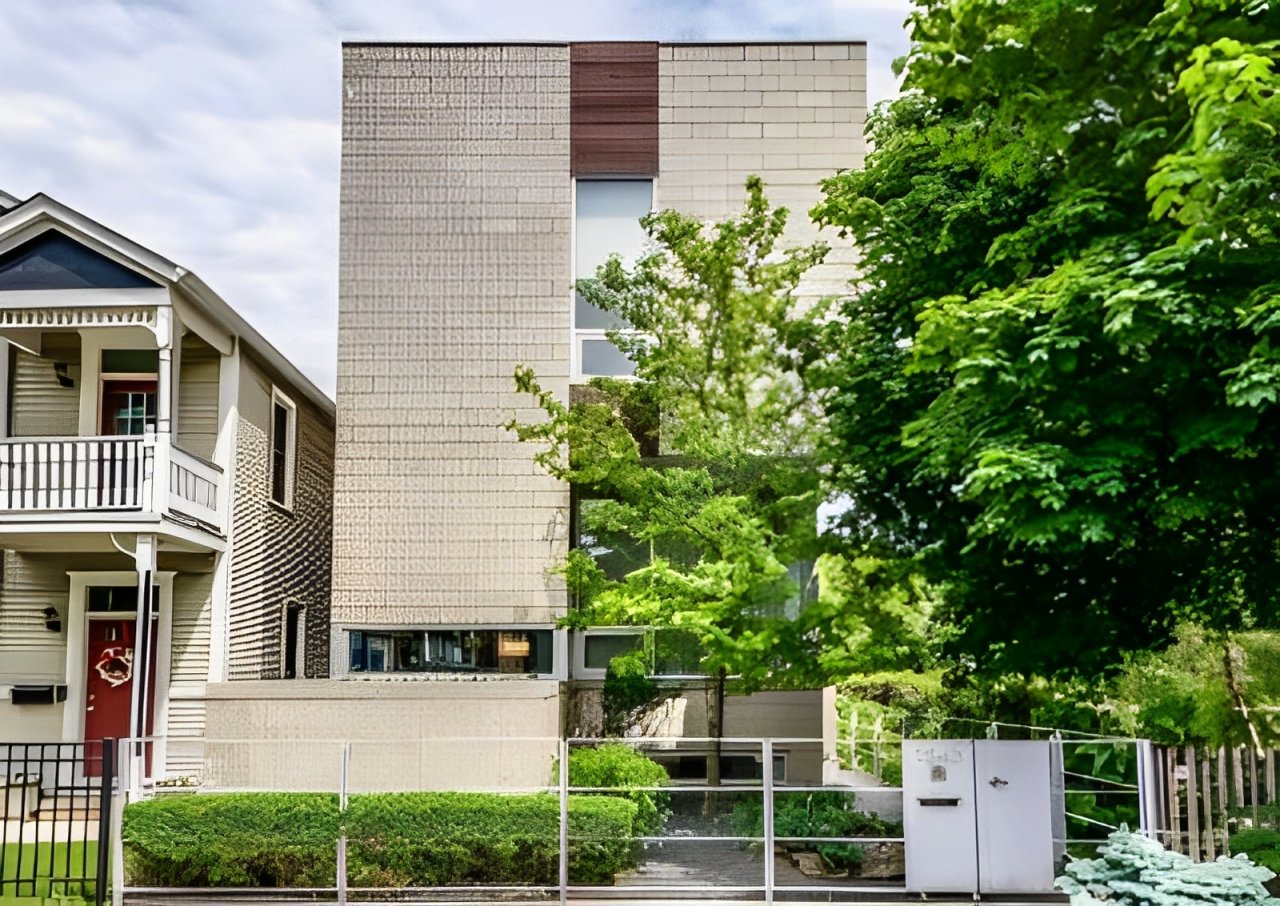 Custom-Built Home in Bucktown by Studio Dwell Listed for $1,789,000