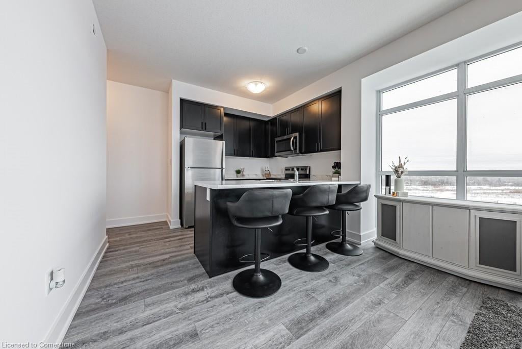450 Dundas St E Unit: 302