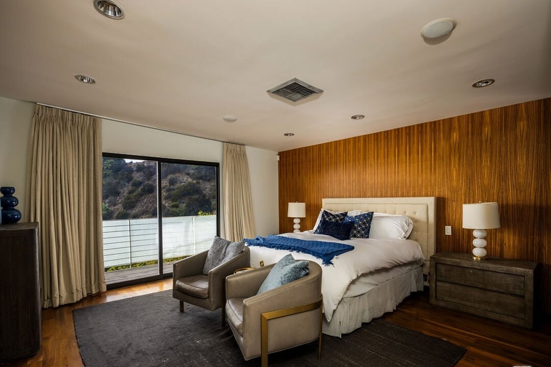 Orion Crest, Devlin Dr, 90069