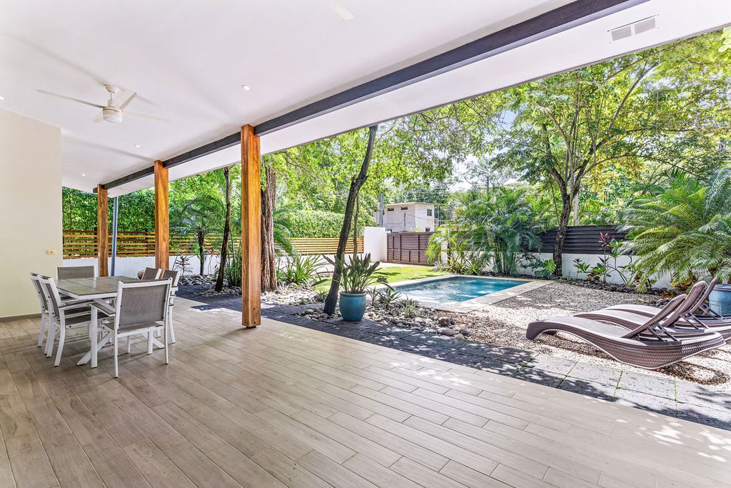 Casa Oasis | Modern Tropical Living Minutes from Tamarindo