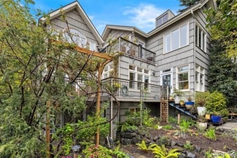 15 W Prospect Street