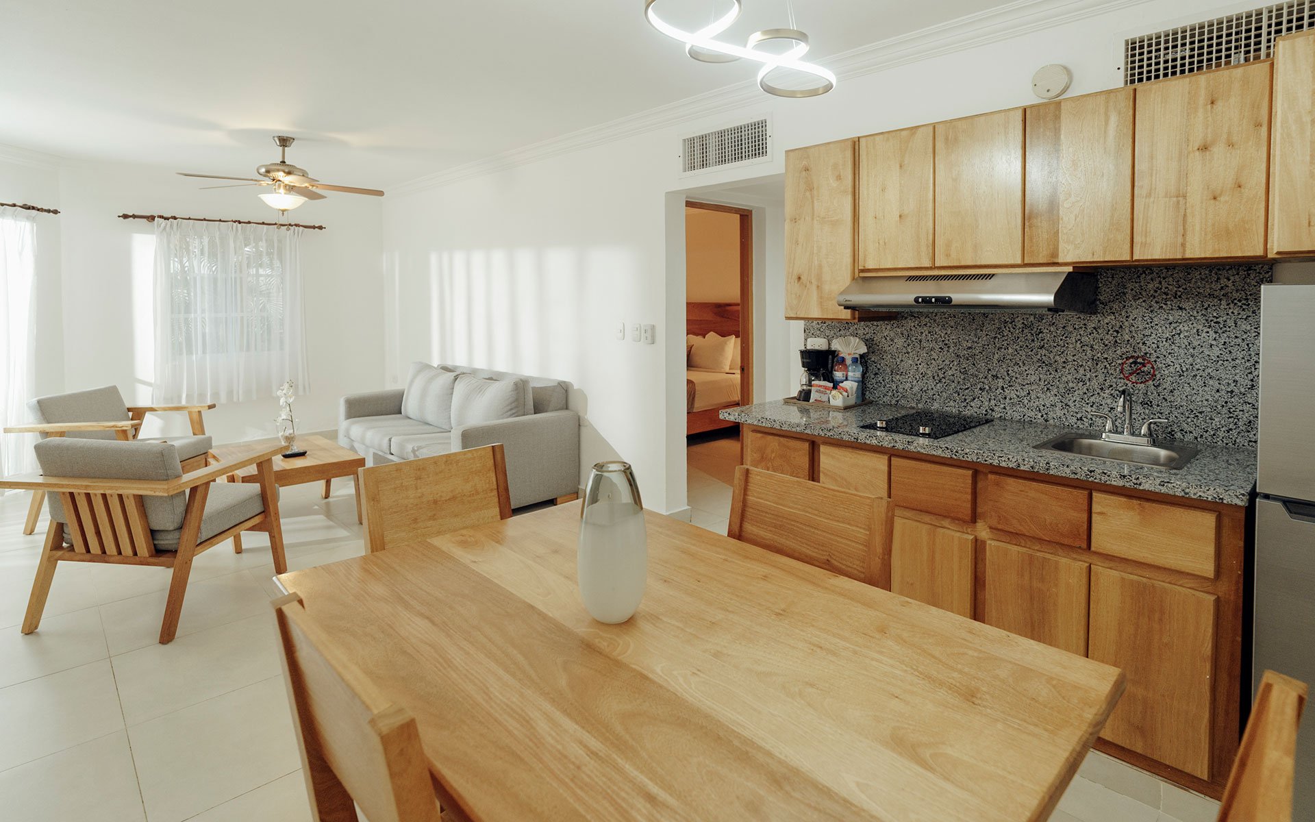 Residence Suites