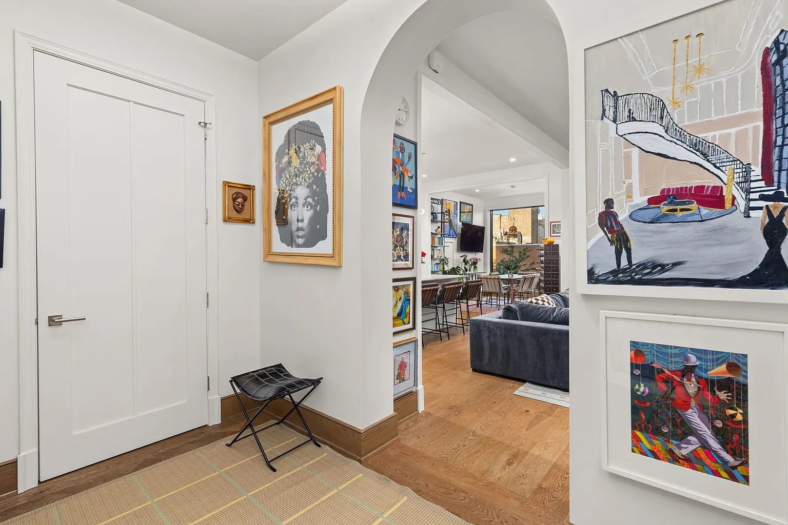 21 N May St, #405