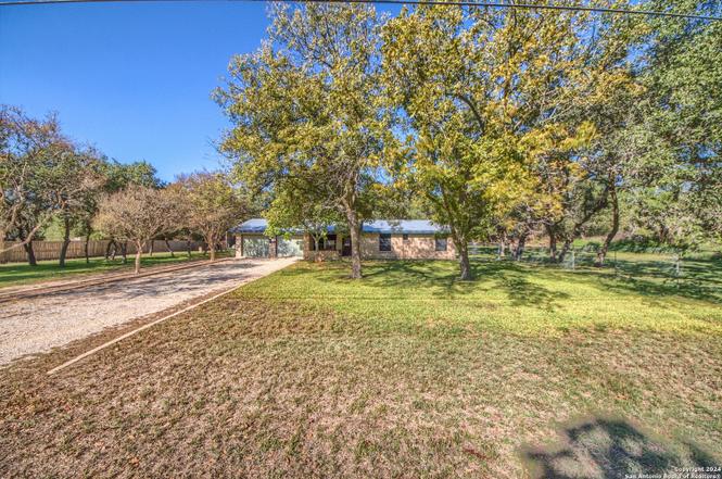 9255 Aqua Dr