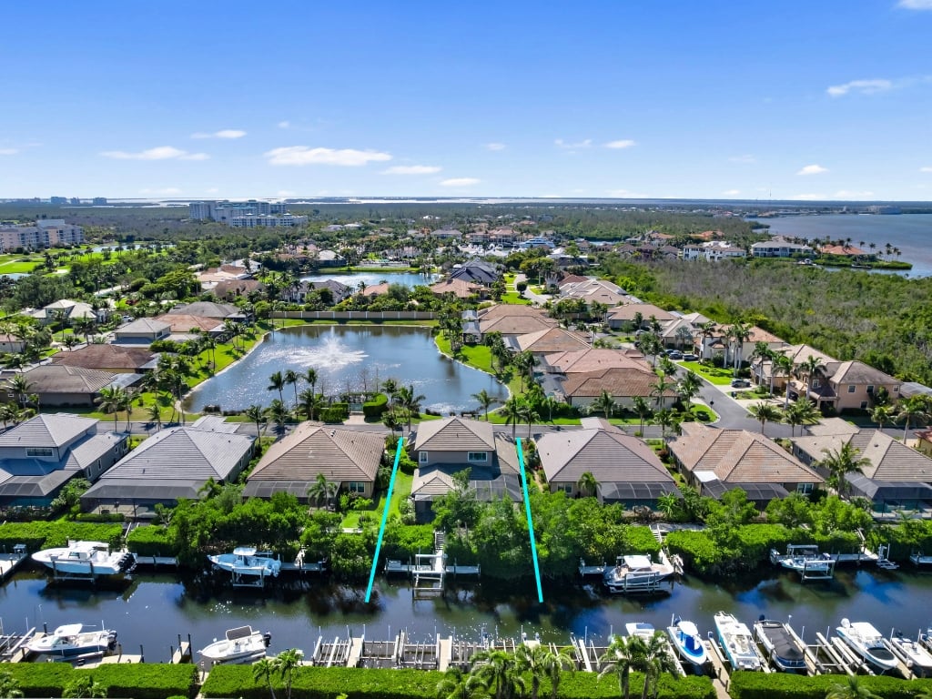 15929 Tropical Breeze DR