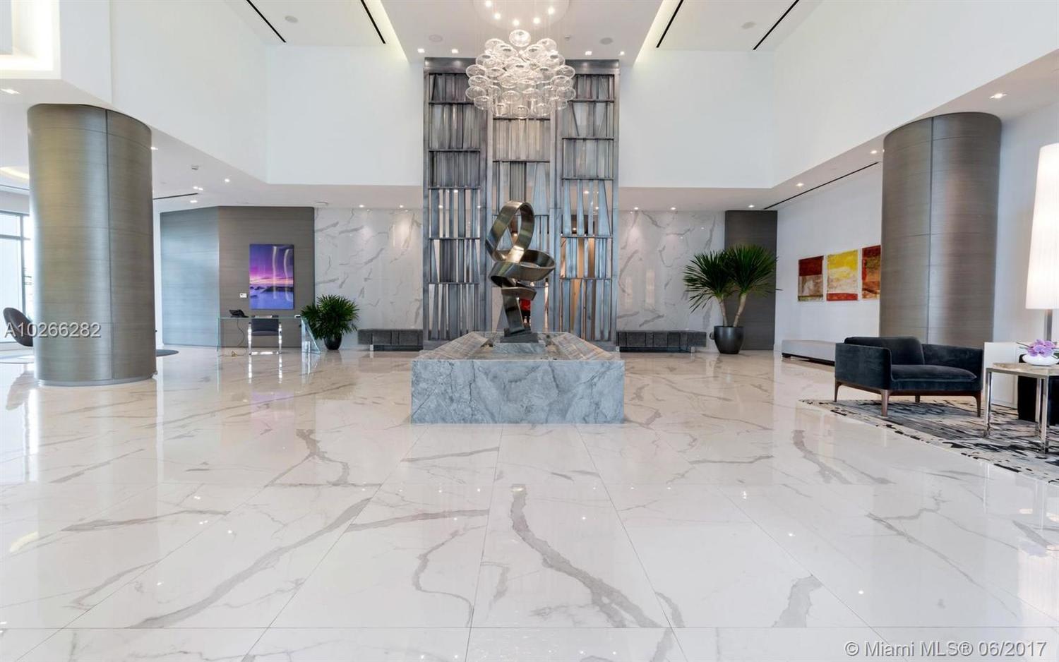 17111 Biscayne Blvd, #708