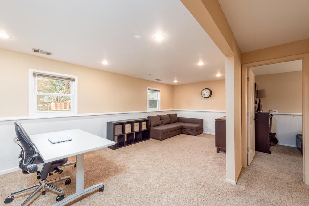 1502 Colwyn Dr