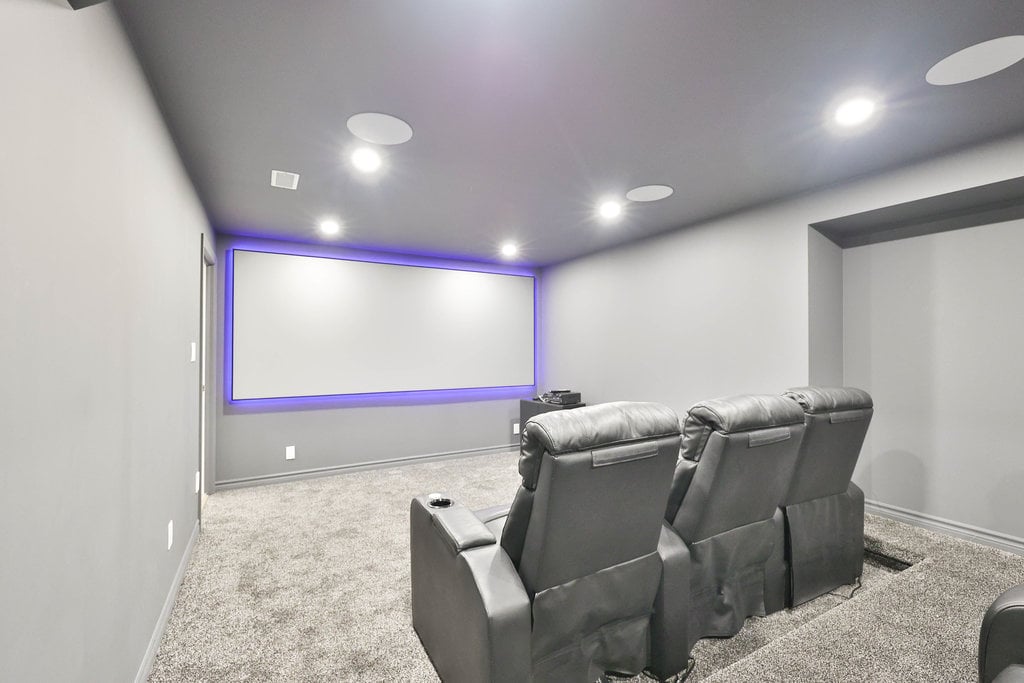 2151 Bingley Cres