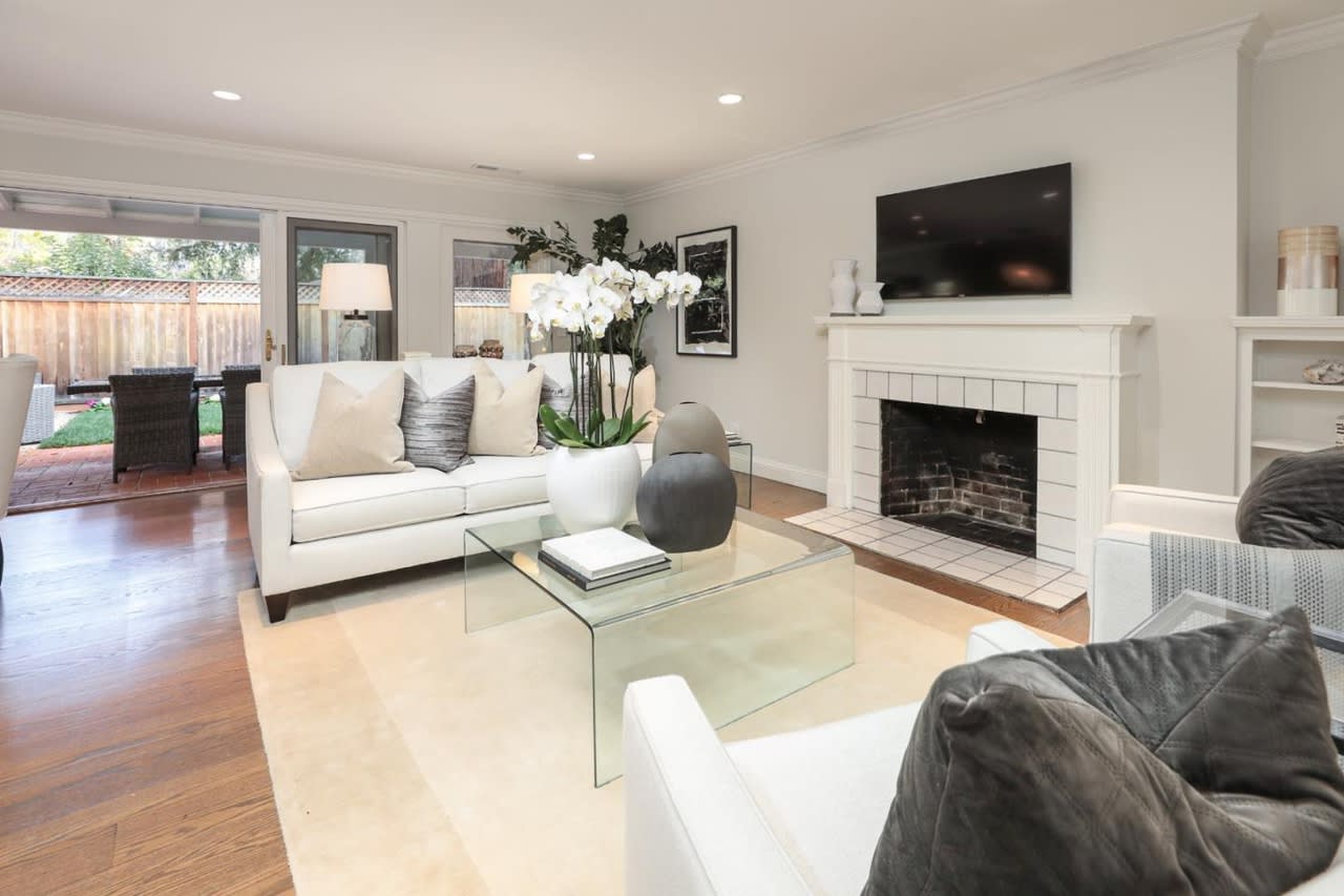 348 Concord Dr
