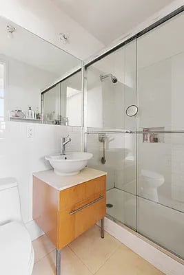 970 Kent Avenue #602