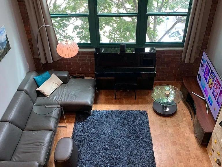 66 Bell St APT 207
