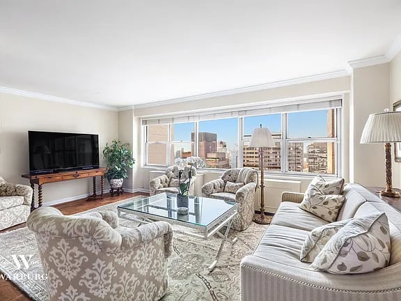 400 E 56th St APT 37O