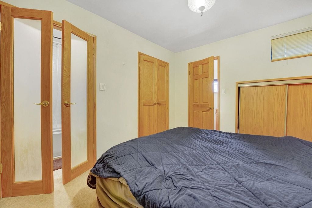 571 Glenross Rd