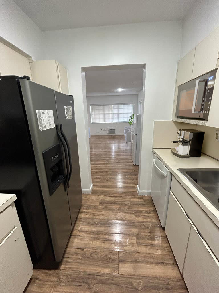 7920 East Dr #14 North Bay Village