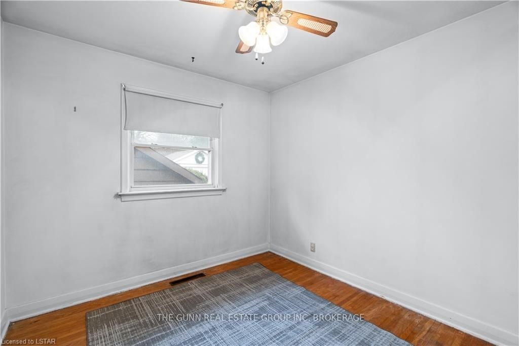 234 Merlin Cres