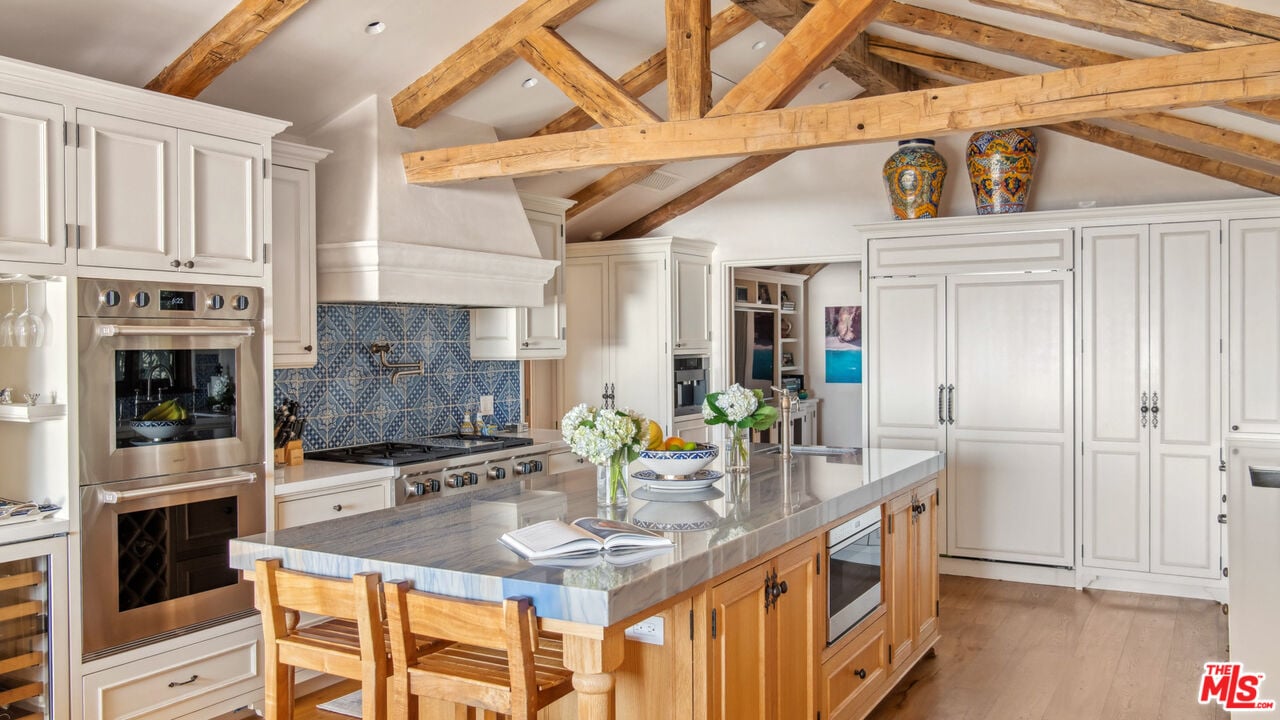 Aurex Estate, Blue Dane Ln, 90265