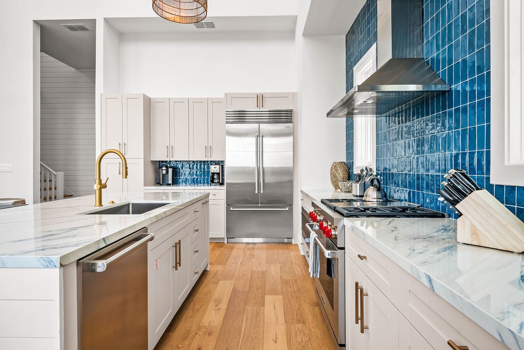 Coastline Drive - Custom Residence 