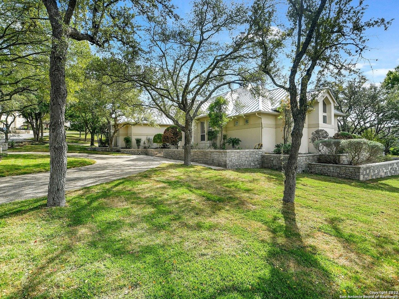 21 Highgate Dr