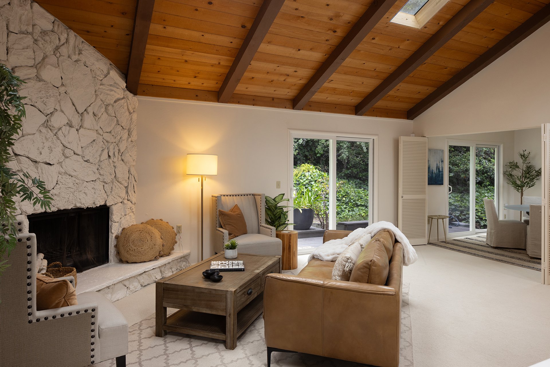 Updated Carmel Retreat - 3391 Carpenter Rd