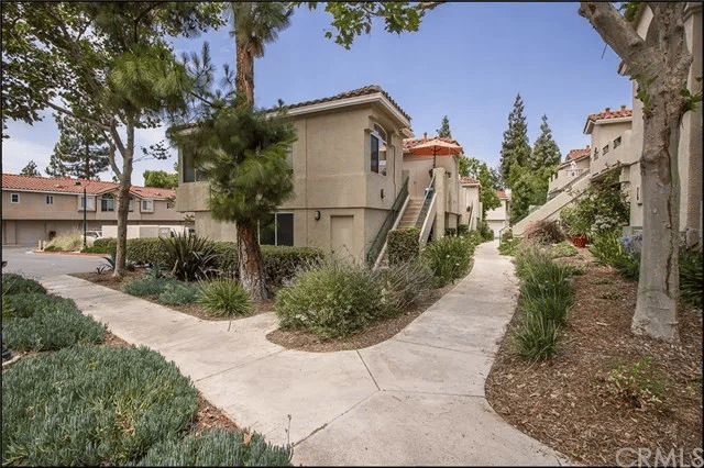 102 Sandpiper Ln